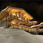 בקתה Alaska