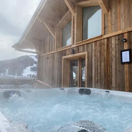 Chalet Alaska